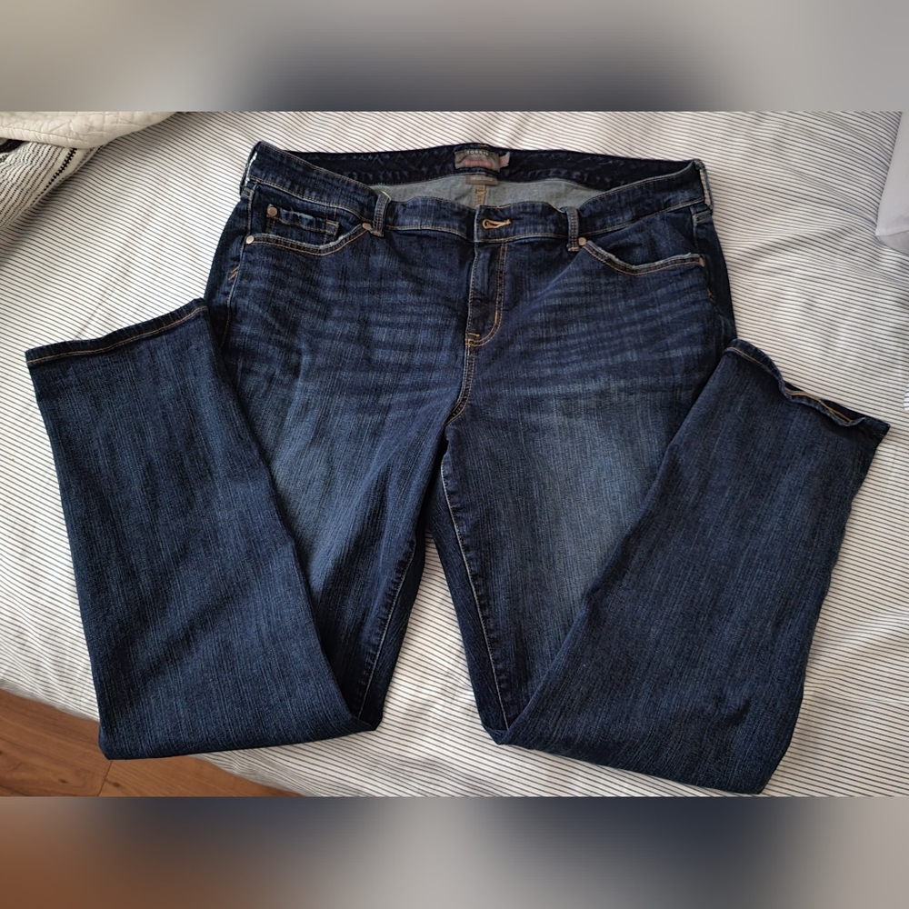 Size 20T Torrid Boyfriend Straight Vintage Stretch Mid-Rise Jean